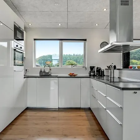 Four-bedroom Haderslev With A Hot Tub 08 Feriehus Haderslev