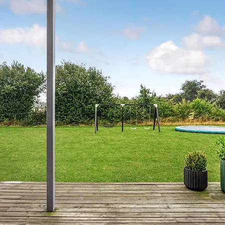 Semesterbostad Four-bedroom Haderslev With A Hot Tub 08